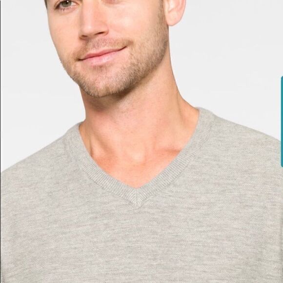 👠Red Aye Riverside V Neck sweater.  Size XL - Picture 3 of 9